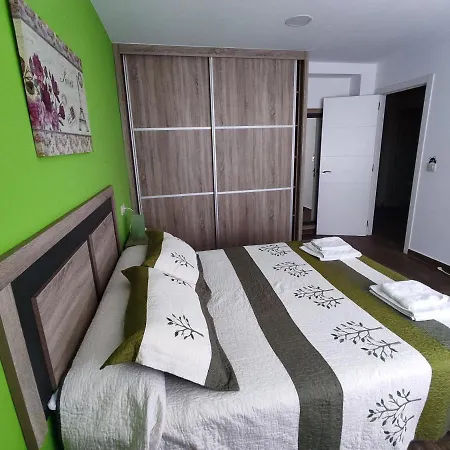 Ro Pampin Apartment *